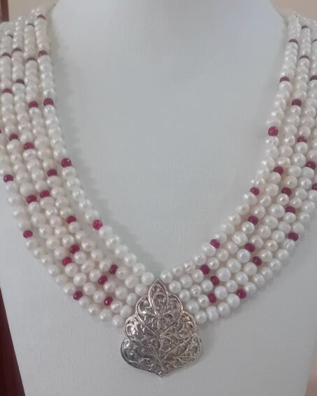 Beldi White and Red Moroccan Necklace