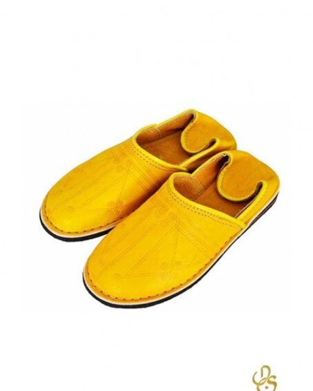 Berber yellow leather slippers