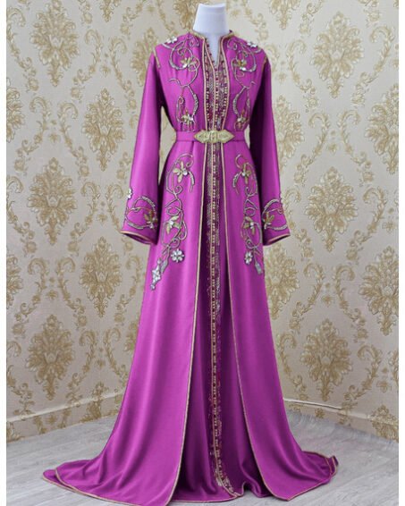 Caftan marocain Lilas avec perlage à main