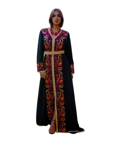 Caftan noir brodé