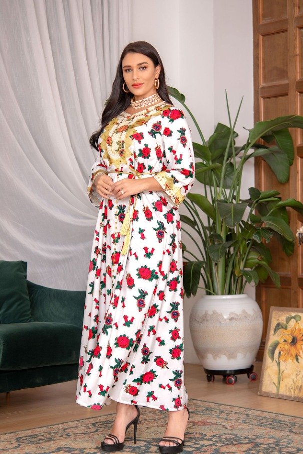 Djellaba Tunisienne Blanche Florale pour Femme - Muslimatoun