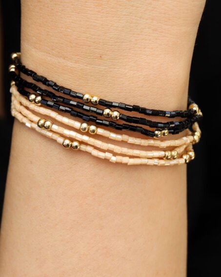 Liquorice horn Bracelet