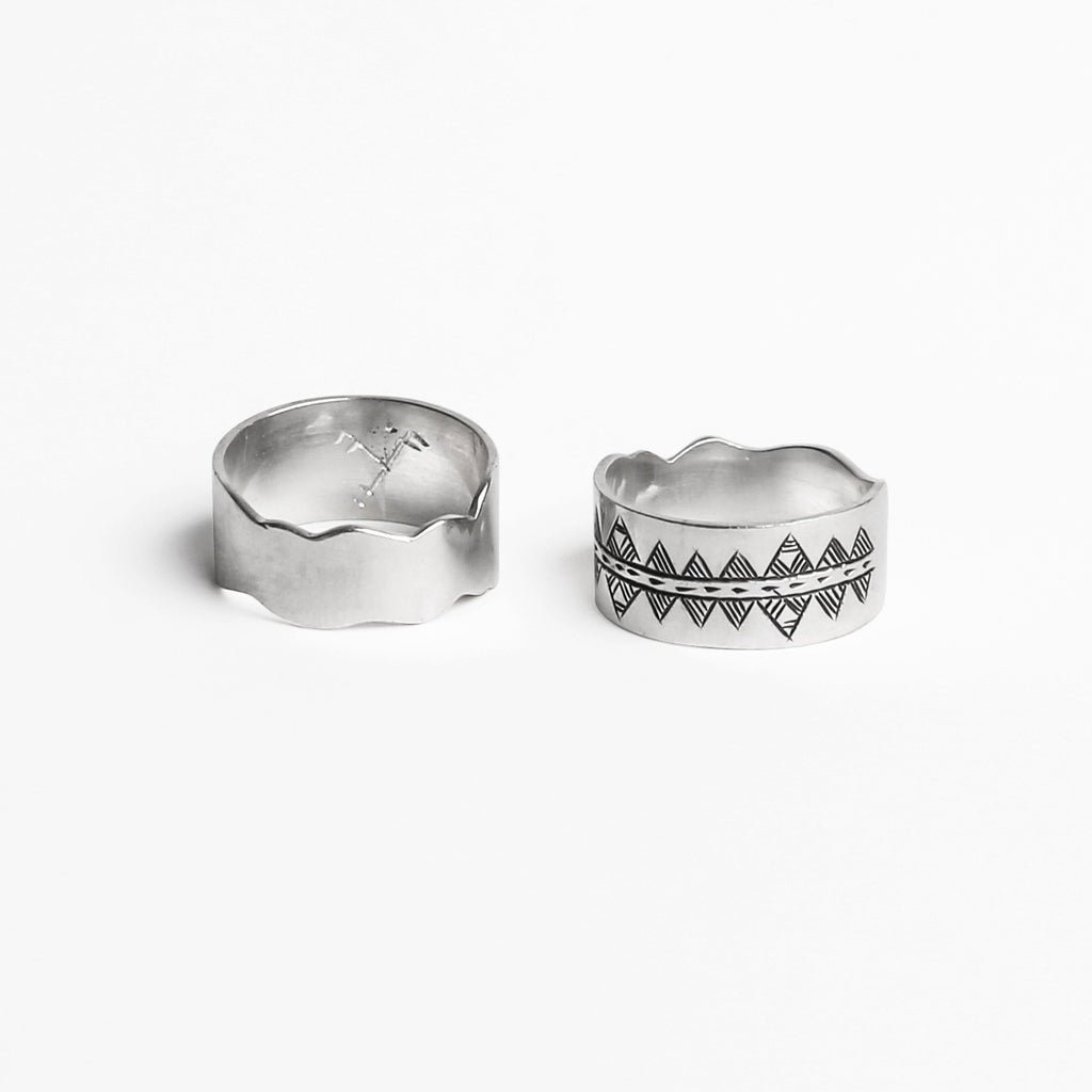 Reversible Wavy RING