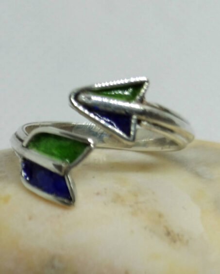 The Arrow Ring